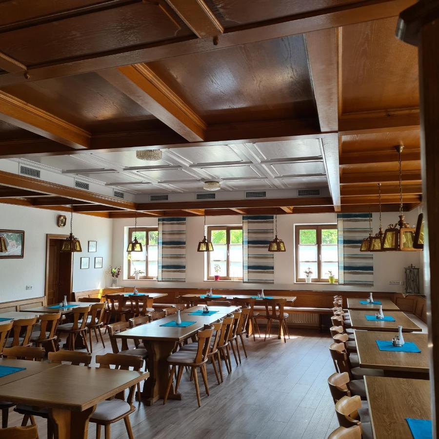 Gasthaus Schoellmann Feuchtwangen Εξωτερικό φωτογραφία